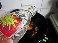 ����~�N����������D�Ĳ��E