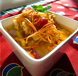 �{�~�x�ݻ���������