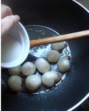 ��֦�r��������D�Ĳ��E