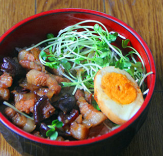 �u�������