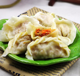 豬肉胡蘿卜水餃的做法 豬肉胡蘿卜水餃的做法