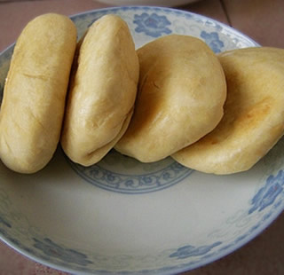 ����������