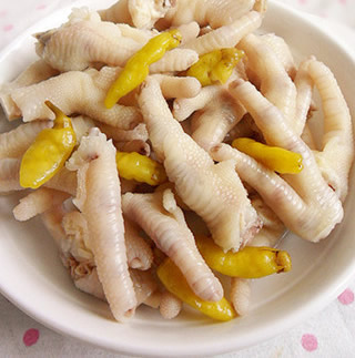 泡椒雞爪的做法 泡椒雞爪的做法