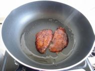 ��ɫ�u����������D�Ĳ��E