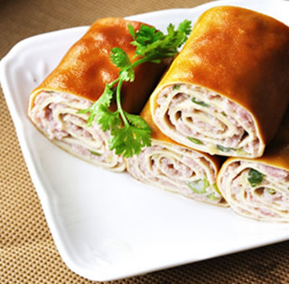 豆腐皮熏肉卷的做法 豆腐皮熏肉卷的做法