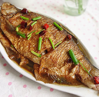 糖醋鳊魚的做法 糖醋鳊魚的做法