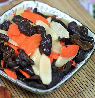 鐵棍山藥炒木耳的做法 鐵棍山藥炒木耳的做法