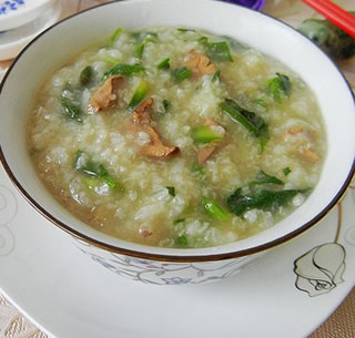 薺菜雞肝糯米粥的做法 薺菜雞肝糯米粥的做法