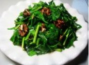 核桃仁炒韭菜的做法圖文步驟