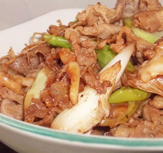 京蔥炒羊肉的做法 京蔥炒羊肉的做法