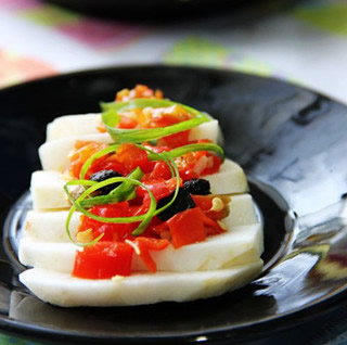 豆豉剁椒蒸芋頭的做法 豆豉剁椒蒸芋頭的做法