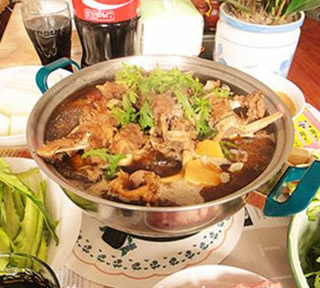 羊蝎子火鍋的做法 羊蝎子火鍋的做法