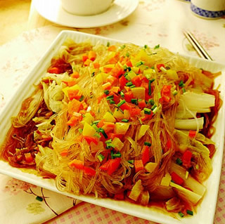 蒜香粉絲蒸白菜的做法 蒜香粉絲蒸白菜的做法