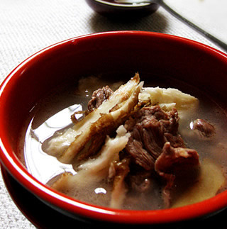 當(dāng)歸燉羊肉的做法 當(dāng)歸燉羊肉的做法