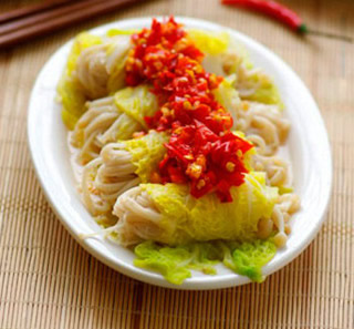 剁椒金針卷的做法 剁椒金針卷的做法