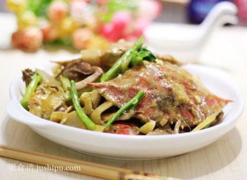 �������з������