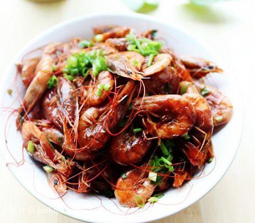 宴客家常菜 油爆蝦的做法 宴客家常菜 油爆蝦的做法