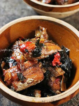 梅干菜燒帶魚(yú)的做法 梅干菜燒帶魚(yú)的做法