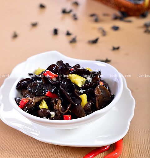 爽口木耳的做法 m.sk010.cn