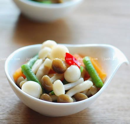 雙菇薈萃的做法 m.sk010.cn