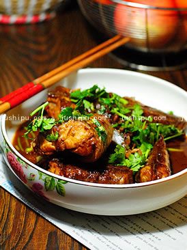 ������T�~������