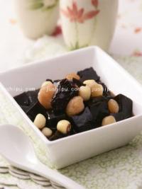 �ϗ��A����ɲݵ�����