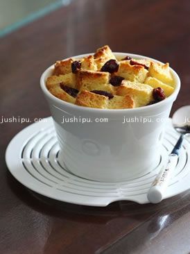 營(yíng)養(yǎng)小吃 面包布丁的做法 營(yíng)養(yǎng)小吃 面包布丁的做法
