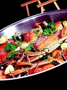 鐵鍋蒜子河蟹的做法 鐵鍋蒜子河蟹的做法