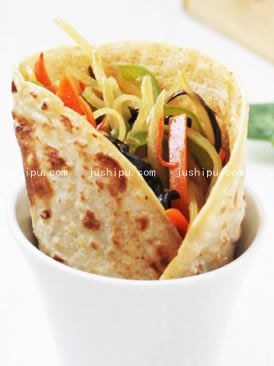 美食天下早餐 全麥餅卷素什錦的做法 美食天下早餐 全麥餅卷素什錦的做法