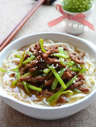 青椒素肉絲面的做法 m.sk010.cn