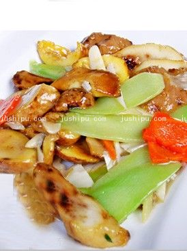 爆炒牛肝菌的做法 爆炒牛肝菌的做法