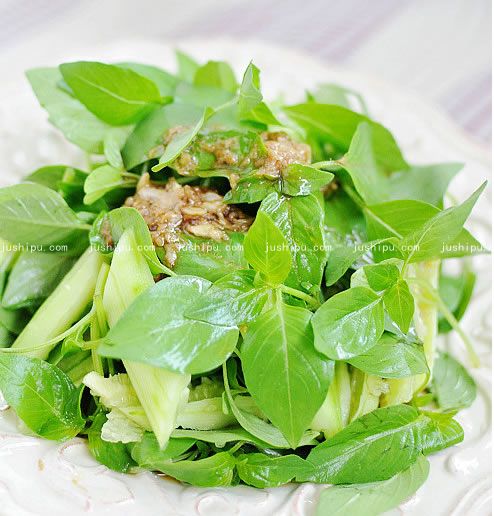 荊芥拌黃瓜的做法 m.sk010.cn