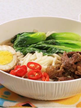 臺(tái)式家常牛肉面的做法 臺(tái)式家常牛肉面的做法
