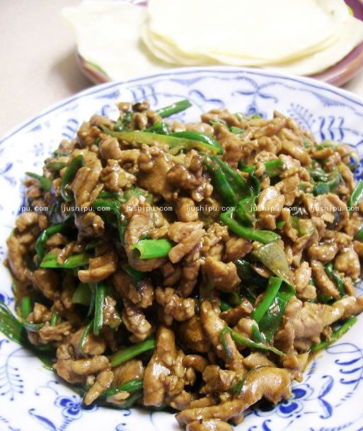 京醬肉絲薄餅卷的做法 m.sk010.cn