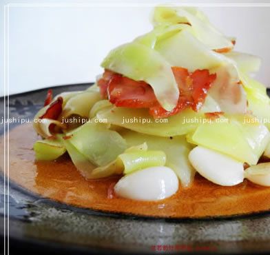 ��S���D�������