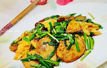 韭菜雞蛋炒土豆的做法 韭菜雞蛋炒土豆的做法