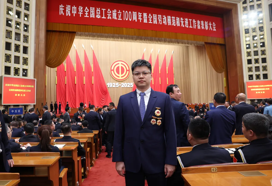 國(guó)字號(hào)殊榮再+1！集團(tuán)總裁崔巍榮膺“全國(guó)優(yōu)秀企業(yè)家”稱號(hào)！